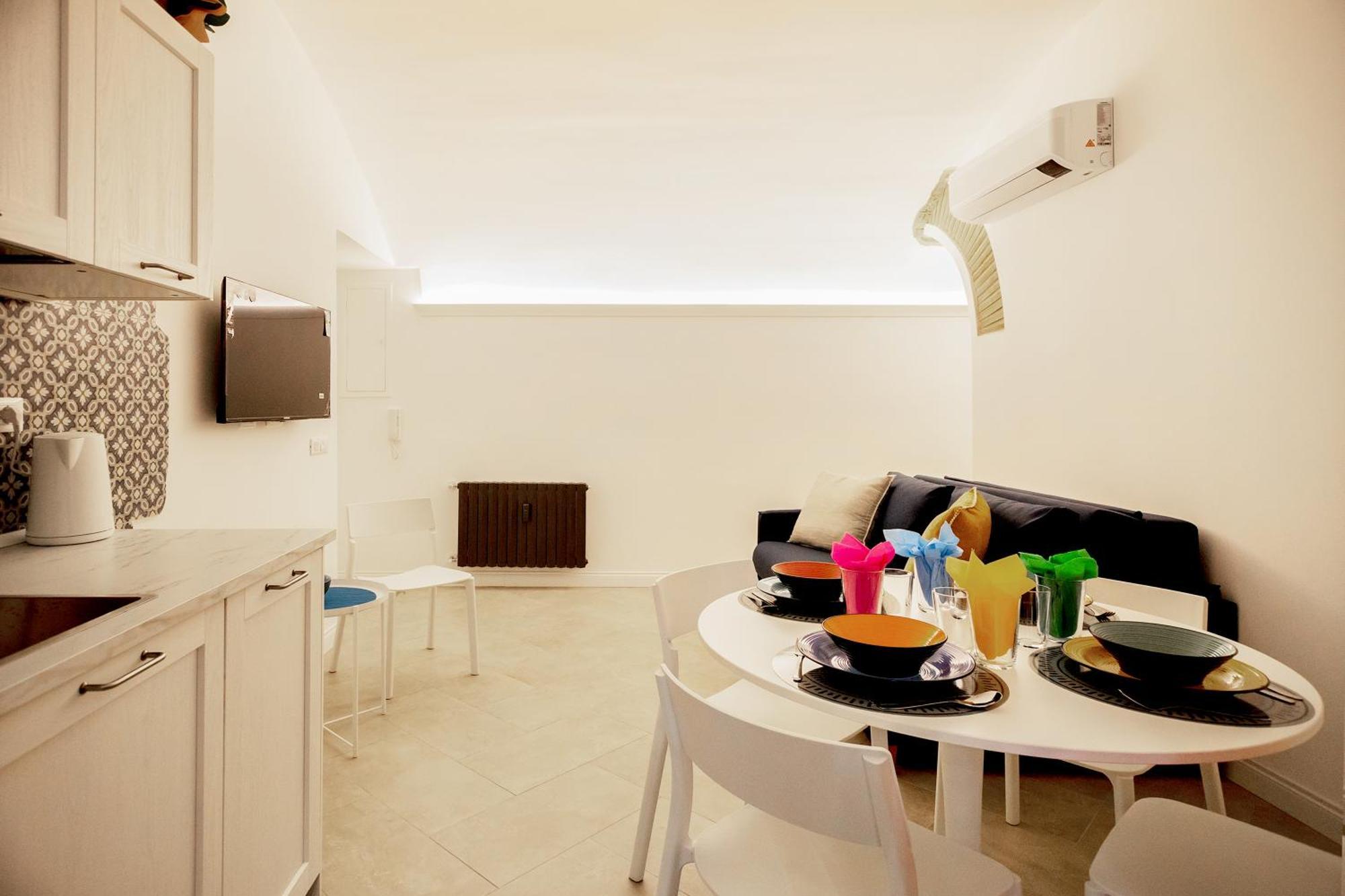 Live Roma - Chez Le Roi Luxury Apartment Bagian luar foto